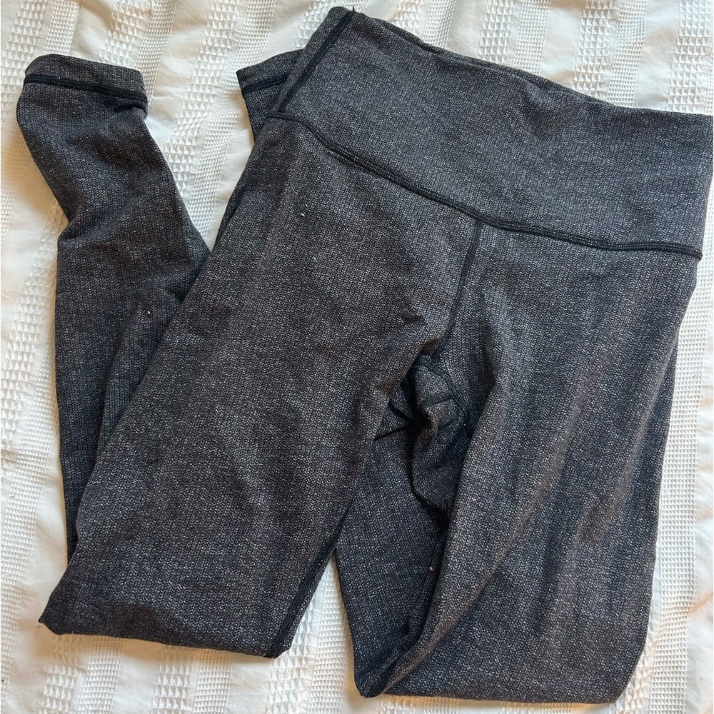 lululemon leggings grey leggings, size 6
